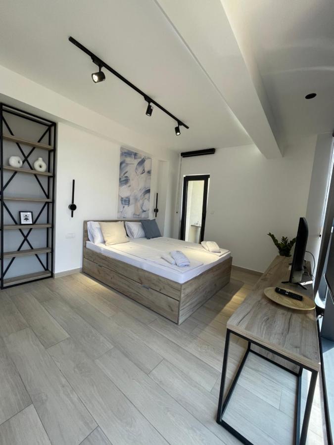 Dora Family Apartments Будва Екстериор снимка