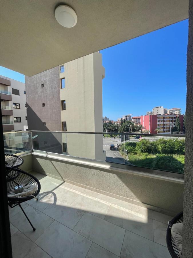 Dora Family Apartments Будва Екстериор снимка
