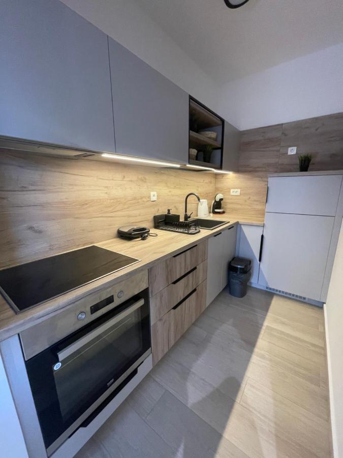 Dora Family Apartments Будва Екстериор снимка